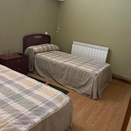 Hostal Transilvania Santa Cruz de Moncayo Exterior foto